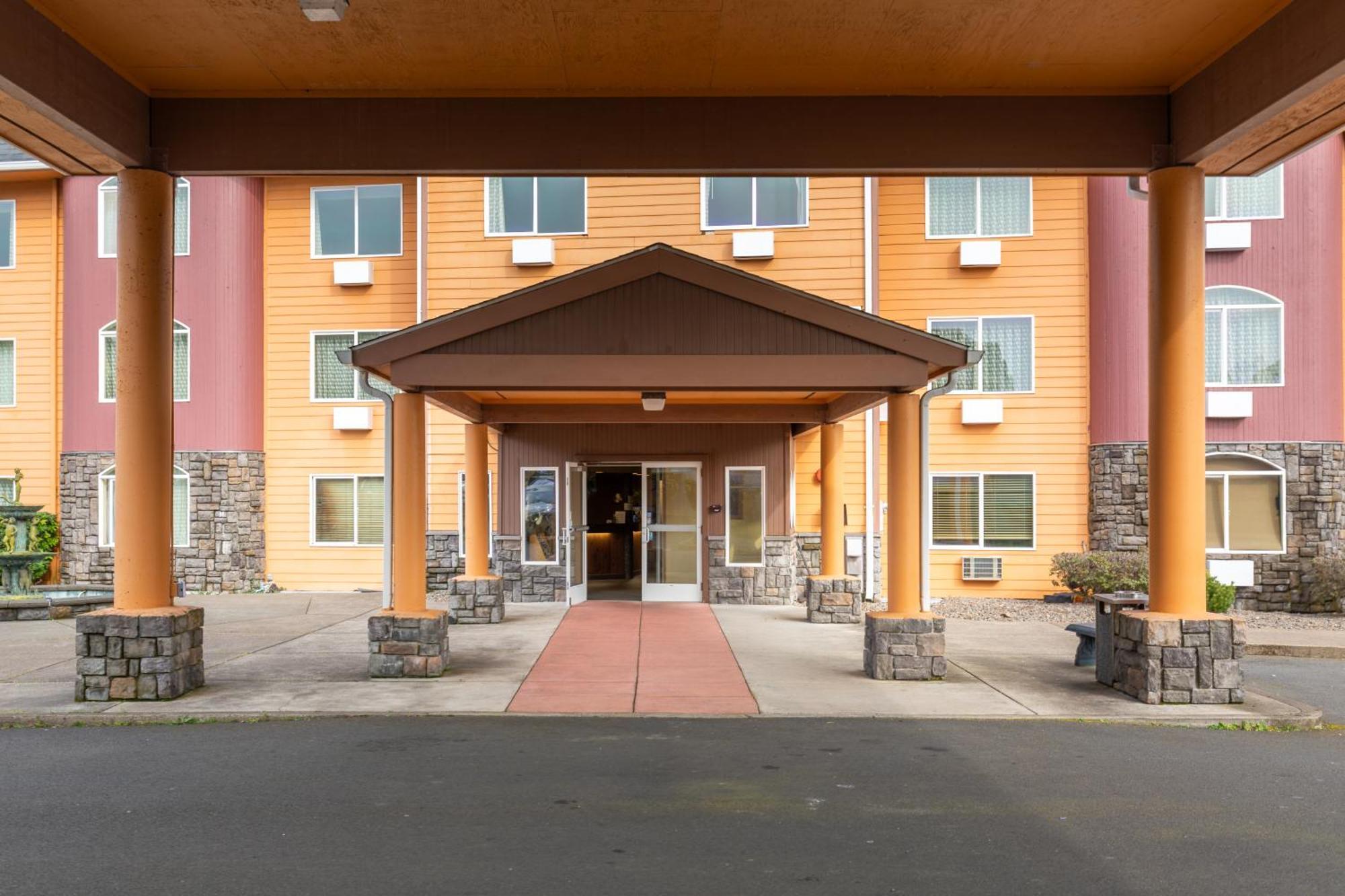 לינקולן סיטי Palace Inn & Suites מראה חיצוני תמונה
