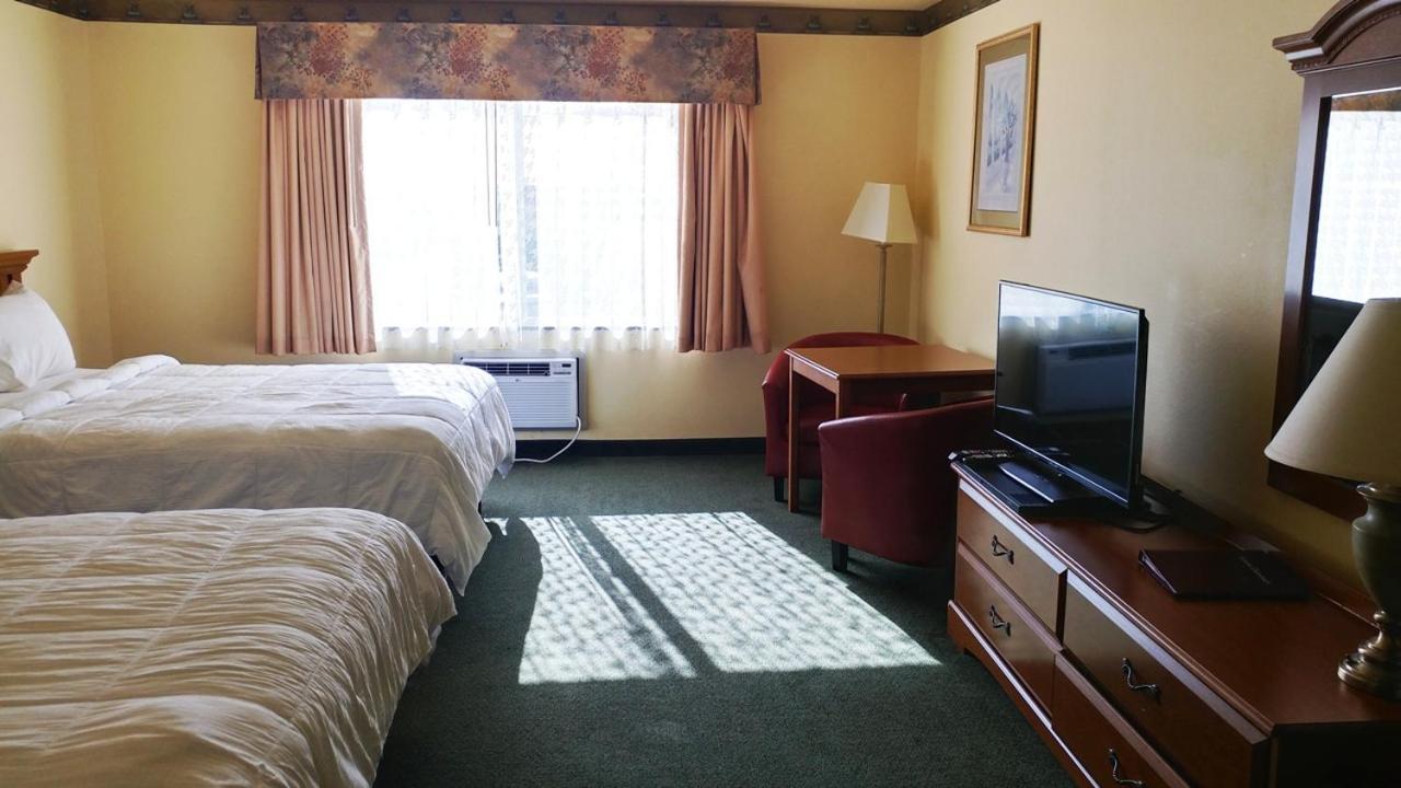 לינקולן סיטי Palace Inn & Suites מראה חיצוני תמונה