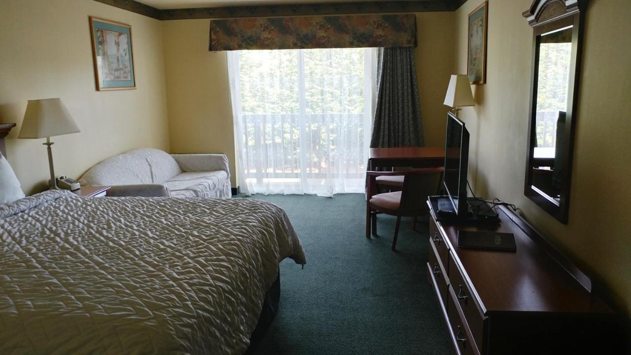לינקולן סיטי Palace Inn & Suites מראה חיצוני תמונה