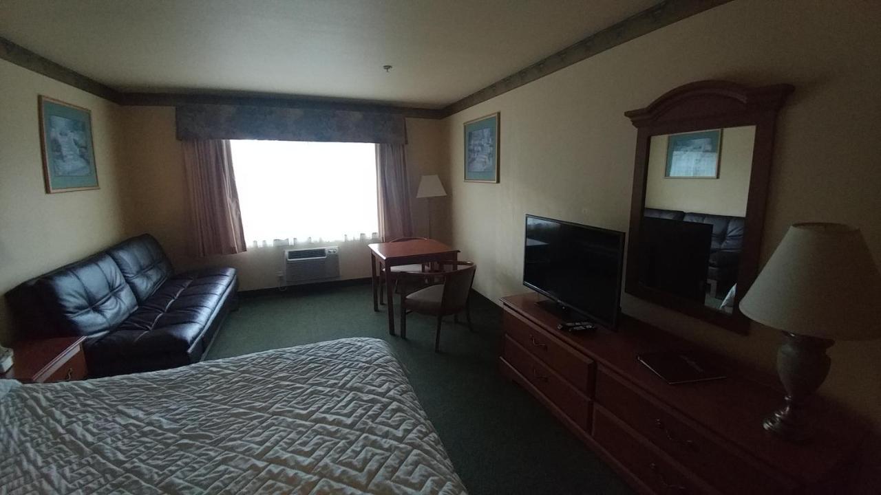 לינקולן סיטי Palace Inn & Suites מראה חיצוני תמונה